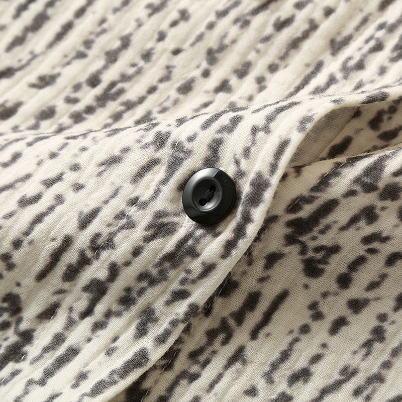 Black and White Printed women's pajamas, button-down top with long sleeves and elastic waist trousers; women's pajamas, lingerie, women's loungewear, cotton pajamas, stylish pajamas, comfortable, breathable, women's pajamas