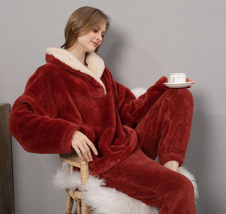 Red plush thick fleece winter women's pajamas, ladies loungewear, sleepwear, winter warm sleepwear, Plus Sizes