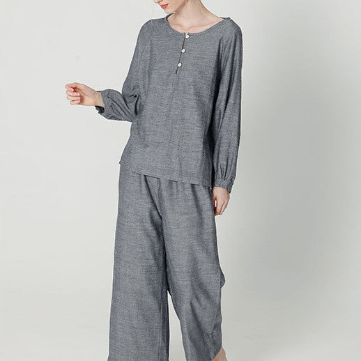 Cotton, women's contemporary style, classic pajamas, pajamas, top and bottom pajama set, conservative style, good coverage, loungewear, sleepwear, year round pajamas, colors grey, color pink, pullover top and elastic waist.